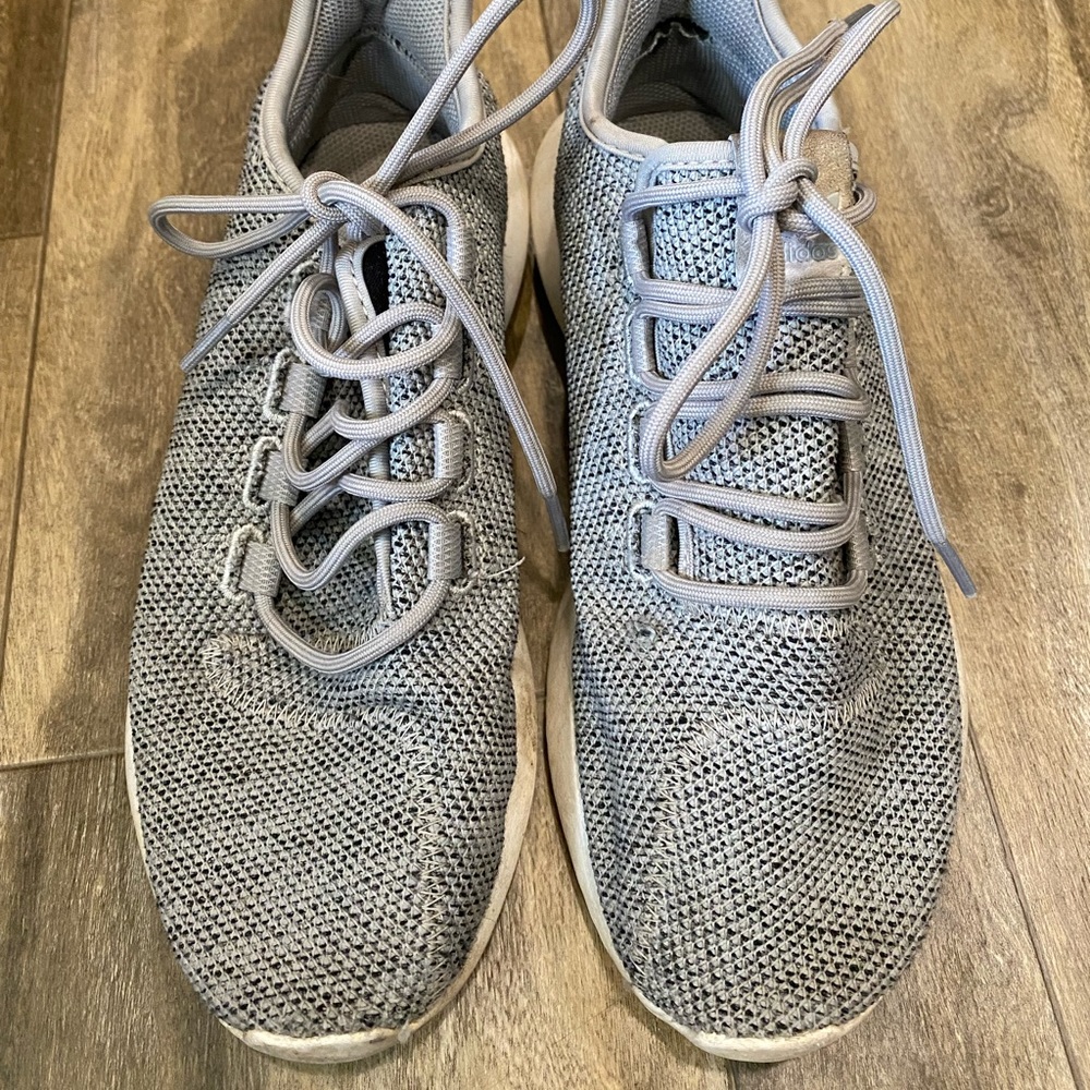 Adidas sneakers 8.5